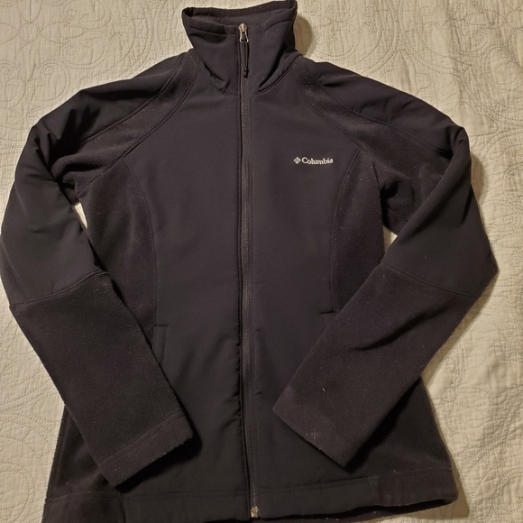 Columbia Sweaters - Fleece and nylon zip up sweater